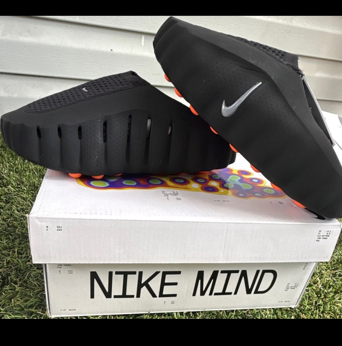 Nike MIND 001